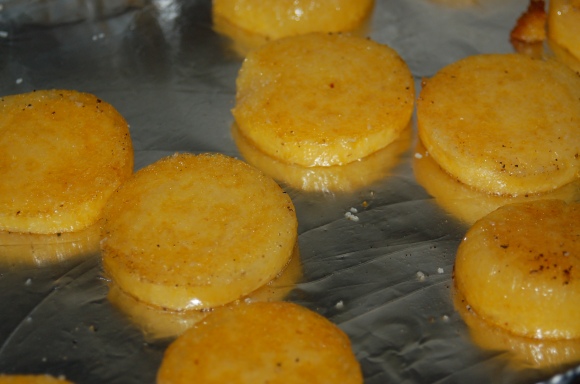 Polenta "croutons", disks, rounds...whatever you call them, they are crispy, chewy, wonderful good!